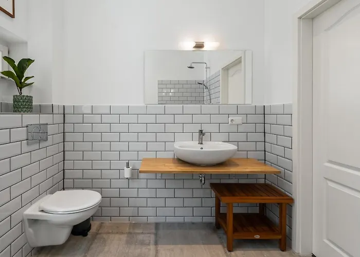 아파트 The Remise Mitte Loft, 2 Bedroom 2 Bathrooms, Living Room, Group & Family Friendly, 4- 7 Guests